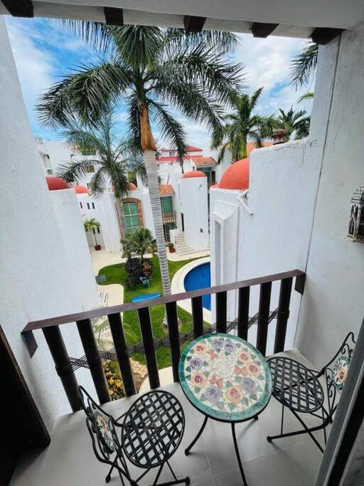Lovely 3 Bedroom Condo With Pool Икстапа Екстериор снимка